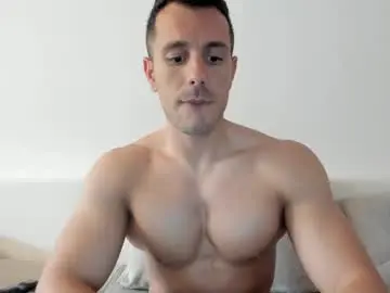 Chaturbate Live Sex of roberto4ever