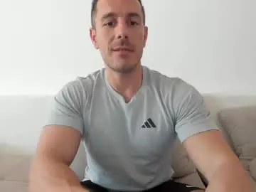 Chaturbate Nude Webcam of roberto4ever