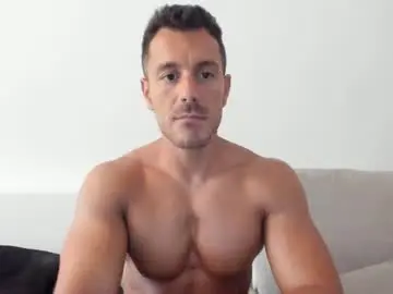 Chaturbate Live Porn of roberto4ever