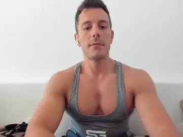 Chaturbate Live Sex of roberto4ever