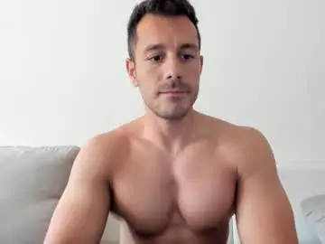 Chaturbate Sex Cam of roberto4ever