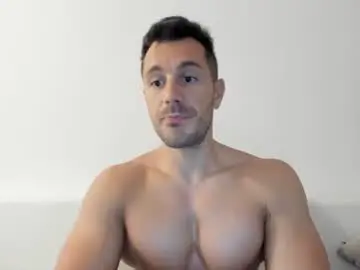 Chaturbate Live Porn of roberto4ever