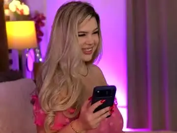 Chaturbate Adult Webcam of sophieboobsx