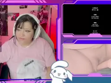 Chaturbate Live Sex Cam of crystal_velvet01