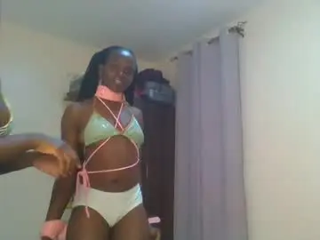 Chaturbate Live Sex of hot_petite12