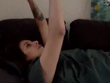Chaturbate Adult Webcams of milfsfreaky69