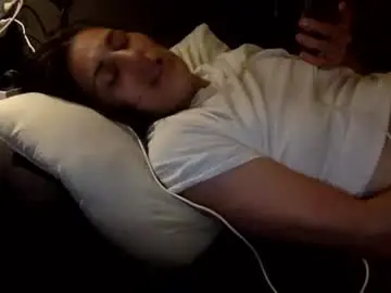 Chaturbate Sex Cam of milfsfreaky69