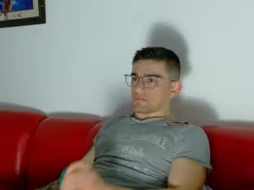 Chaturbate Watch Live Sex Cams of daniel_ova