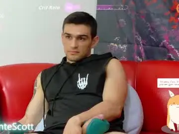 Chaturbate Live Sex Cam of daniel_ova