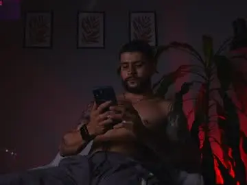 Chaturbate Free Porn Cam of dickgriffith