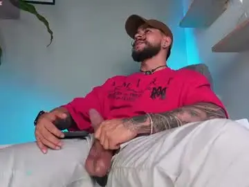 Chaturbate Free Porn Cam of dickgriffith