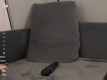 Chaturbate Private Sex Chat of jennyplaudis_