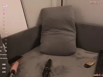 Chaturbate Sex Chat of jennyplaudis_