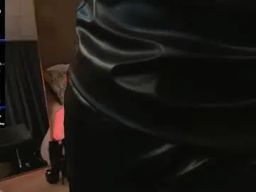 Chaturbate Live Sex of kylie_mellow