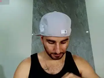 Chaturbate Live Porn of lorenzo_walker_