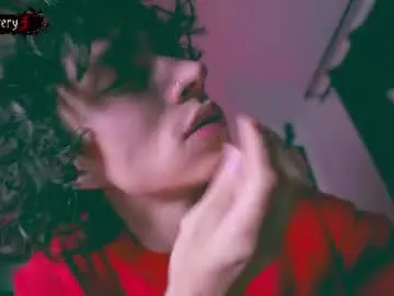 Chaturbate Live Sex Cam of olliver___y