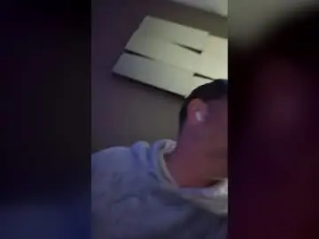 Chaturbate Live Sex Cam of regulardude90