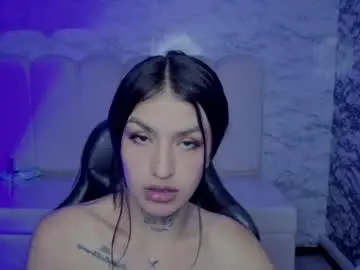 Chaturbate Sex Cam of tuly_moon_v