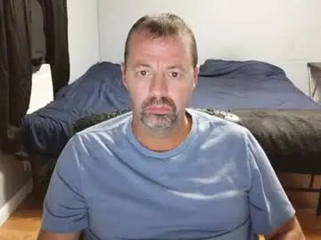 Chaturbate Live Sex Cam of airbornelunsford39