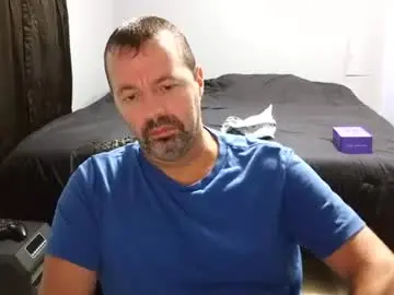 Chaturbate Live Sex Cam of airbornelunsford39