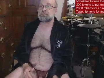 Chaturbate Live Porn of hairydaddybear69
