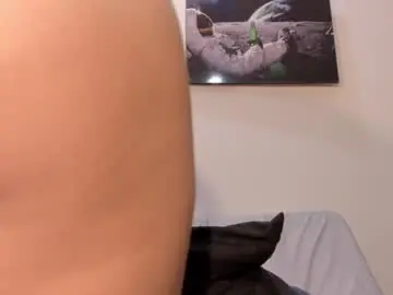 Chaturbate Watch Live Sex Cams of harley_red