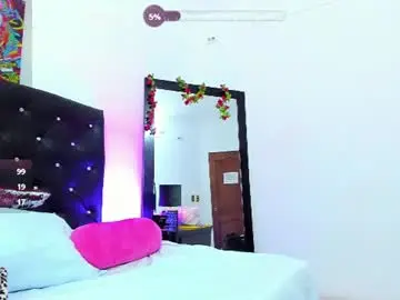 Chaturbate Live Sex of scarlett_moo