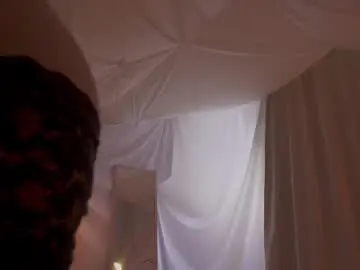 Chaturbate Live Sex Cam of sunny_maria