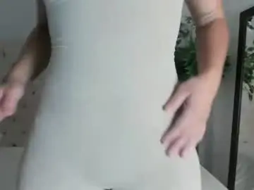 Chaturbate Live Sex Cam of victoria_colemann