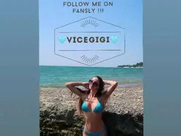 Chaturbate Live Sex Cam of your_bunnygirl