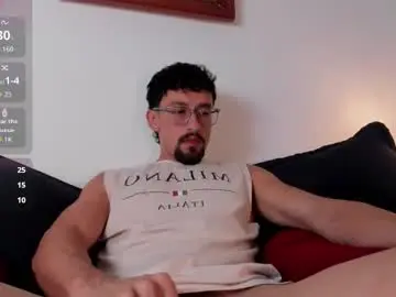 Chaturbate Best live sex cam show of arleymoren