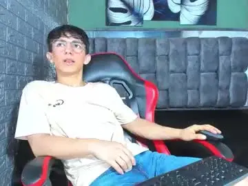 Chaturbate Free Porn Cam of elangiraldo