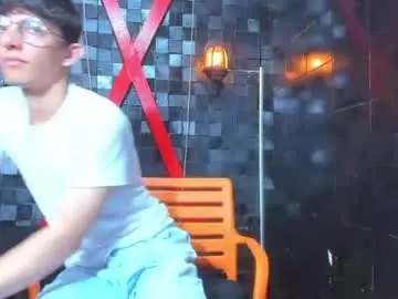 Chaturbate Sex Chat of elangiraldo