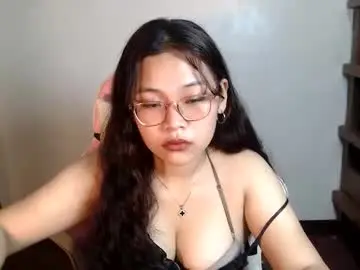 Chaturbate Adult Webcam of ur_hanna_slut