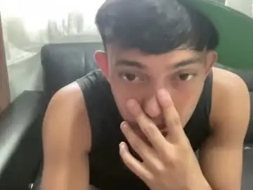 Chaturbate Live Porn of your_naughty_ken