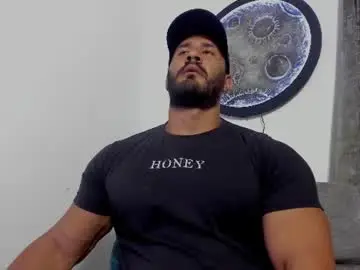 Chaturbate Live Sex Cam of curt_x