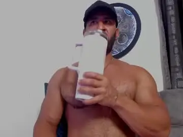 Chaturbate Adult Webcams of curt_x