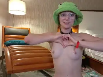 Chaturbate Nude Webcam of emmasky69