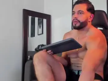 Chaturbate Live Sex Cam of mark_x23
