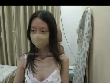 Chaturbate Live Sex of miahchan68