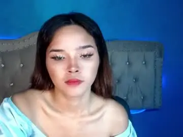 Chaturbate Free Porn Cam of ariana_queen_hugecock69