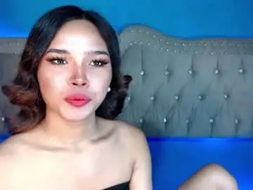 Chaturbate Free Live Porn of ariana_queen_hugecock69