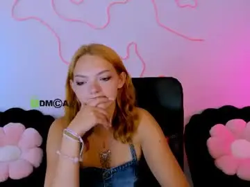 Chaturbate Nude Webcam of freya_cute_