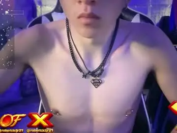 Chaturbate Live Porn of robertcicijr21