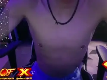 Chaturbate Sex Cam of robertcicijr21