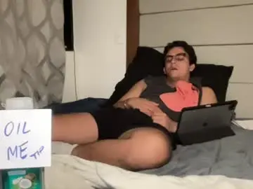 Chaturbate Free Live Porn of adriannn222