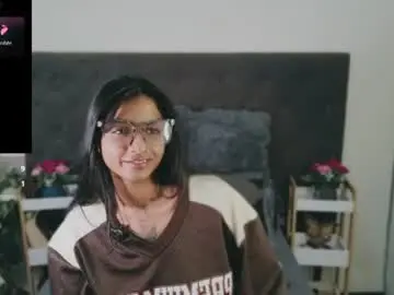 Chaturbate Best live sex cam show of delilah_blazee
