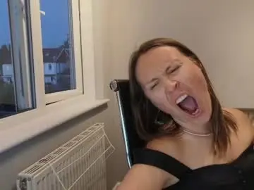 Chaturbate Live Porn of eatmypie69