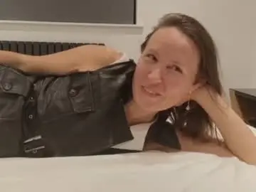 Chaturbate Live Sex of eatmypie69