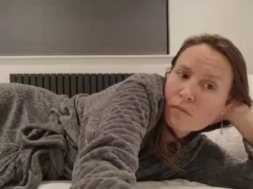Chaturbate Free Live Porn of eatmypie69
